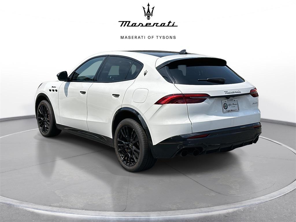 new 2025 Maserati Grecale car, priced at $78,445