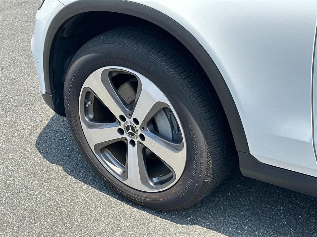 used 2022 Mercedes-Benz GLC 300 car, priced at $34,668