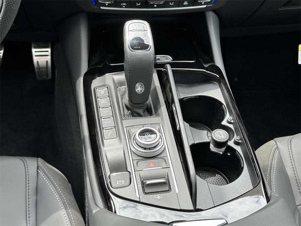 new 2023 Maserati Levante car, priced at $94,000