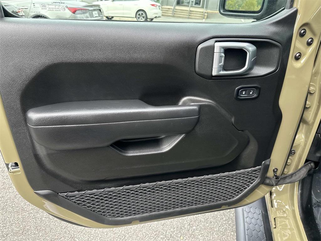 used 2025 Jeep Wrangler car, priced at $38,500