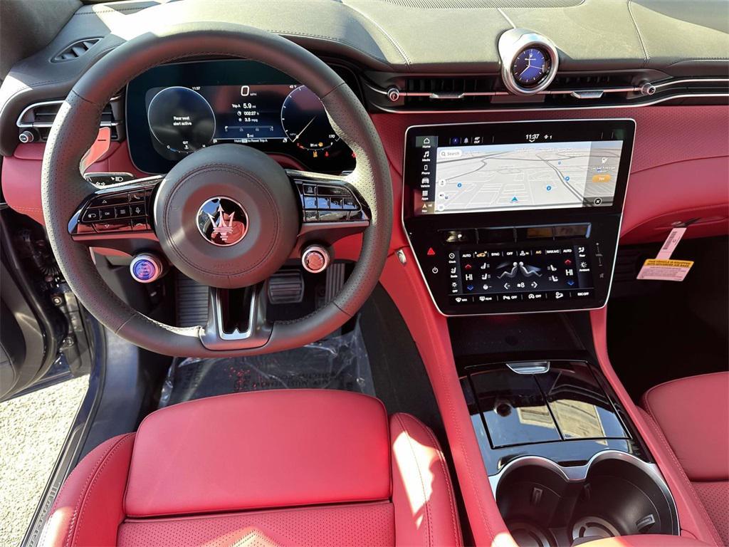 new 2025 Maserati Grecale car, priced at $89,455