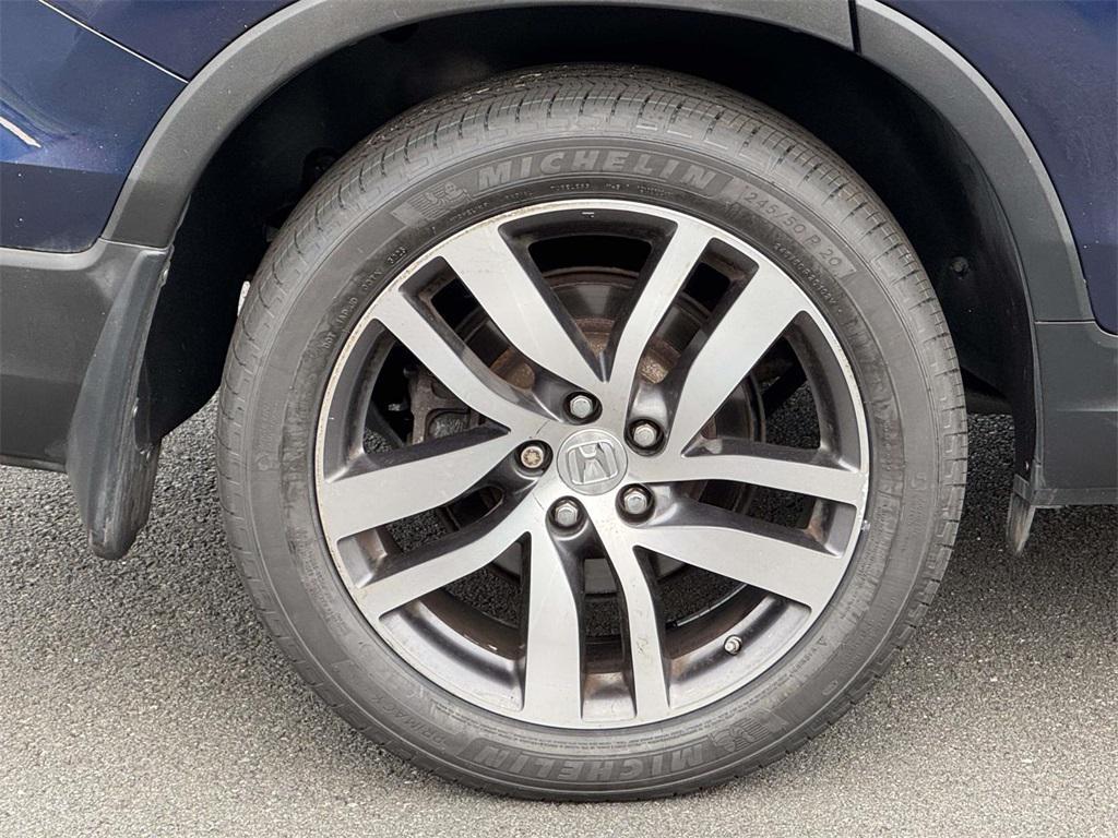 used 2016 Honda Pilot car, priced at $18,200