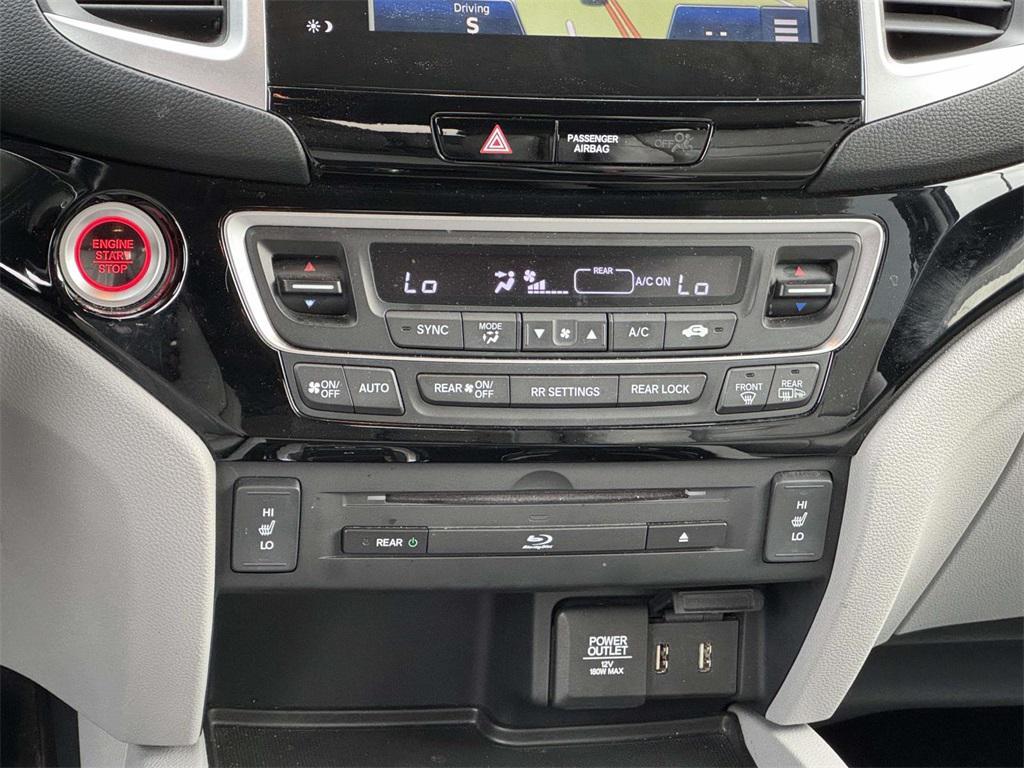 used 2016 Honda Pilot car, priced at $18,200
