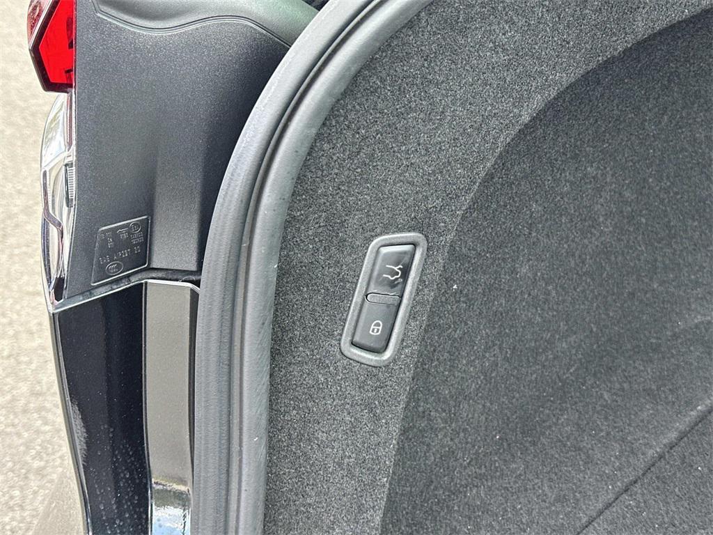 used 2022 Maserati Levante car, priced at $44,500