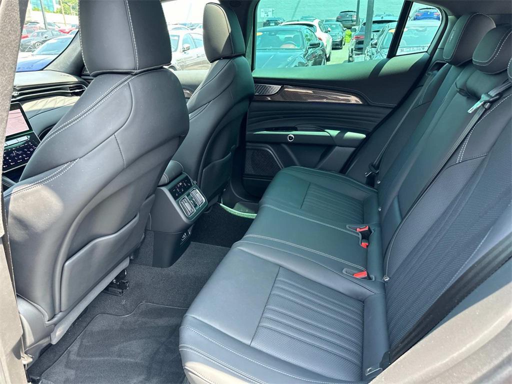 new 2025 Maserati Grecale car, priced at $94,365