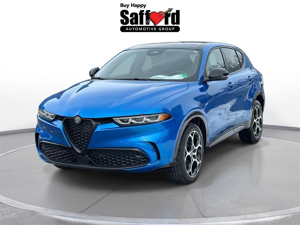 new 2025 Alfa Romeo Tonale car, priced at $42,125