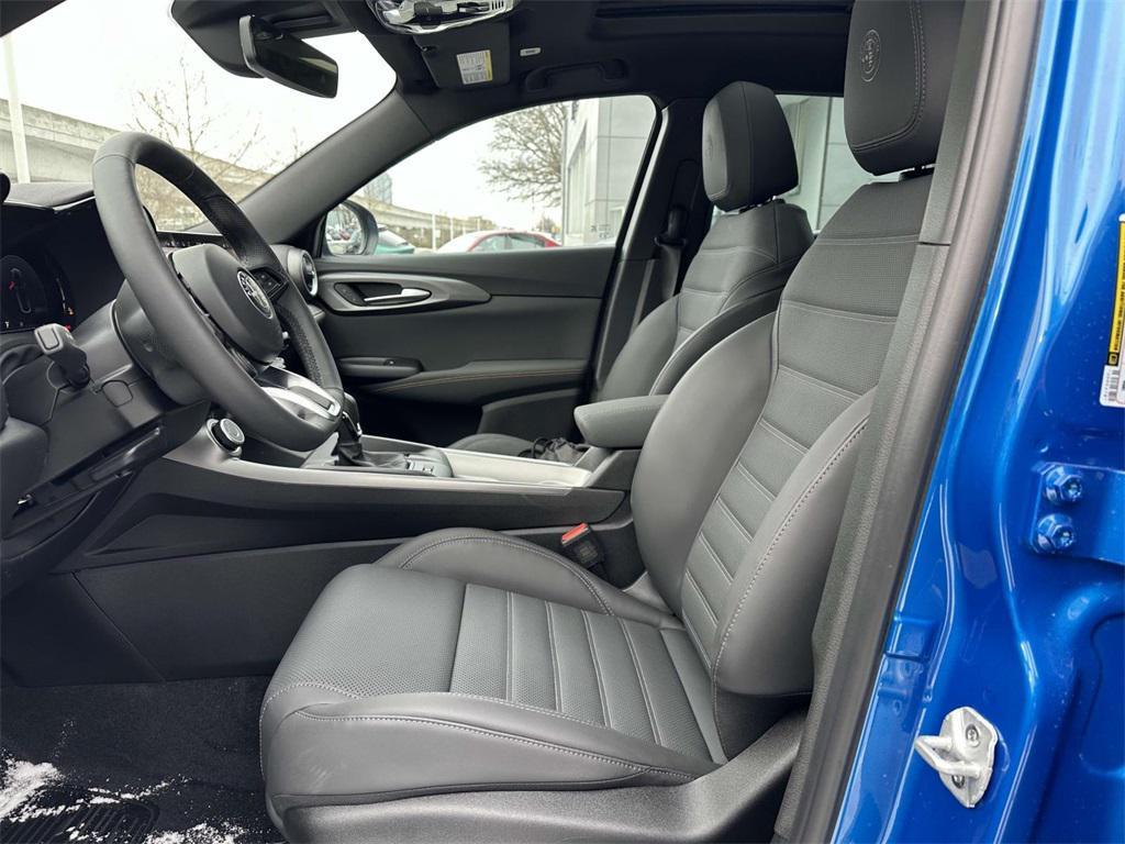new 2025 Alfa Romeo Tonale car, priced at $42,125
