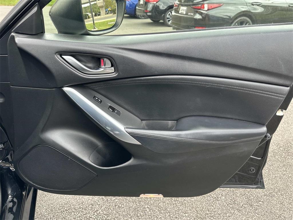 used 2015 Mazda Mazda6 car, priced at $10,400