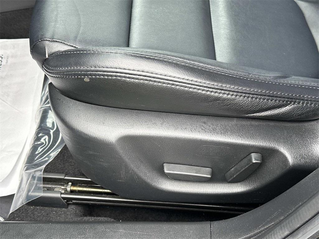 used 2015 Mazda Mazda6 car, priced at $10,400