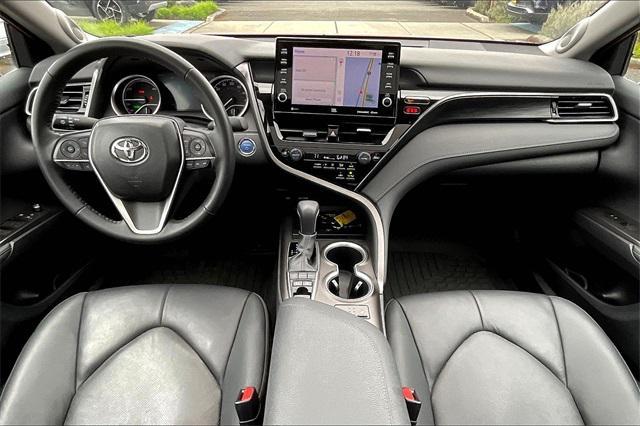used 2024 Toyota Camry Hybrid car, priced at $32,000