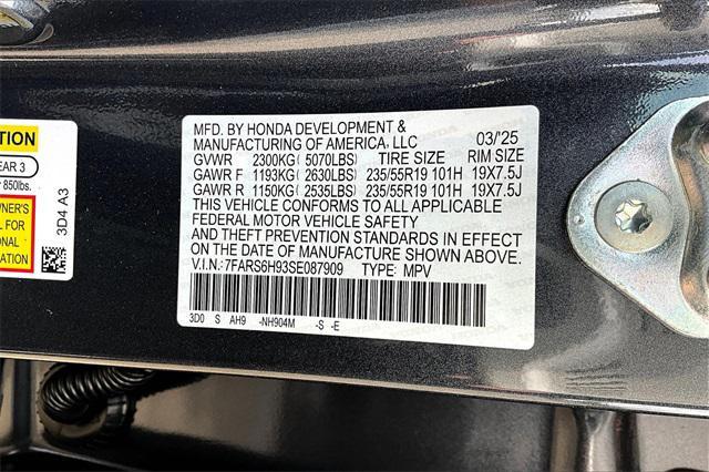 new 2025 Honda CR-V Hybrid car, priced at $42,495