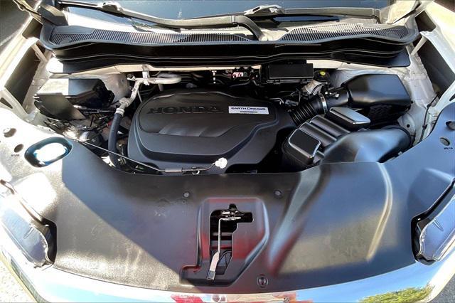 used 2021 Honda Pilot car, priced at $30,000