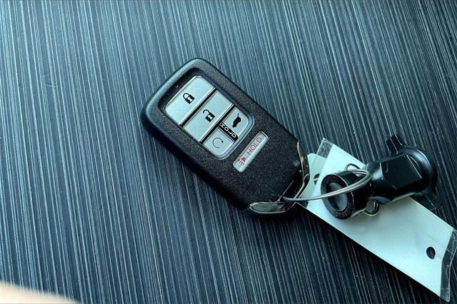 used 2021 Honda Pilot car, priced at $30,000