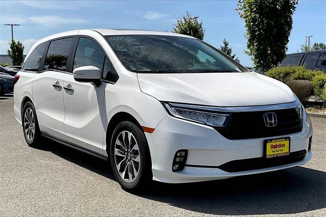used 2024 Honda Odyssey car, priced at $39,500