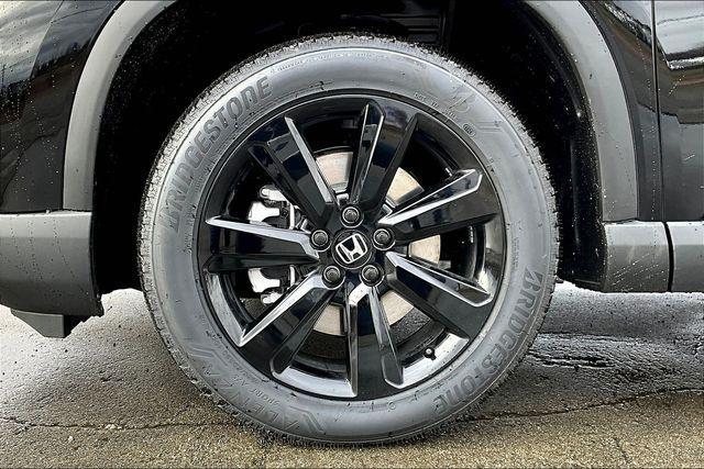 new 2025 Honda Pilot car, priced at $56,075