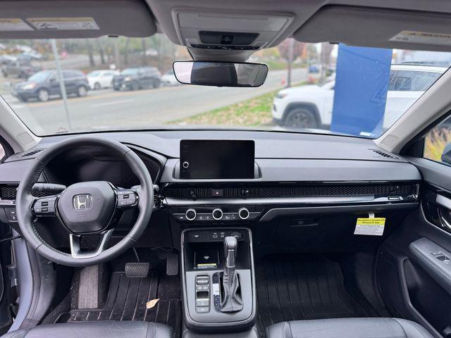 used 2023 Honda CR-V car, priced at $31,000
