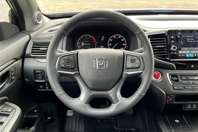 new 2025 Honda Ridgeline car, priced at $43,802