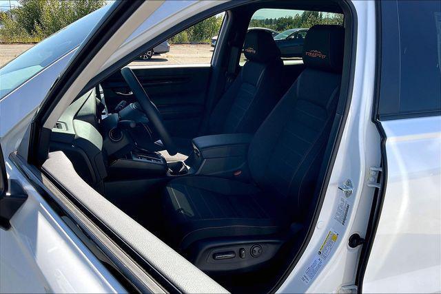 new 2026 Honda CR-V Hybrid car, priced at $38,500