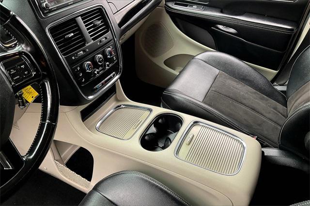 used 2020 Dodge Grand Caravan car, priced at $13,500