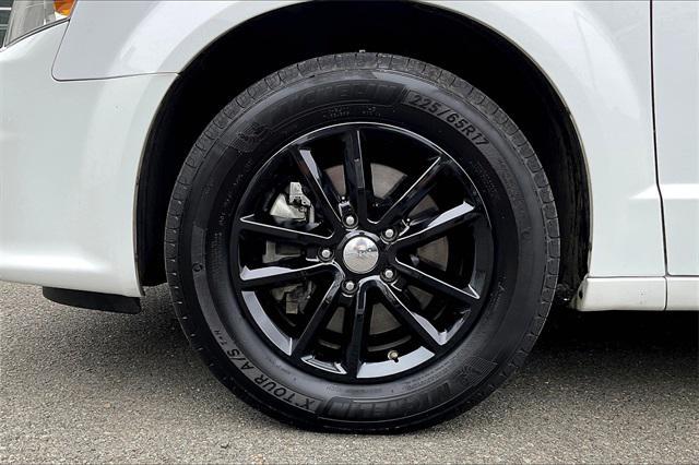 used 2020 Dodge Grand Caravan car, priced at $13,500