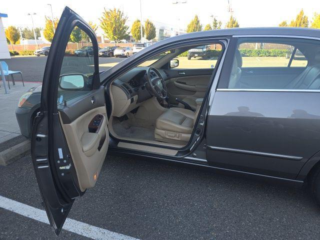 used 2006 Honda Accord car, priced at $11,000