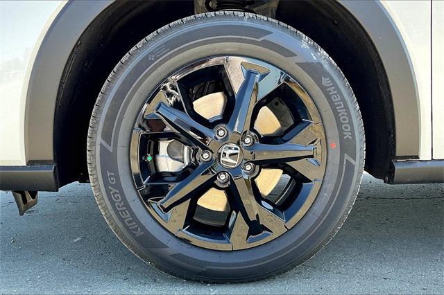 new 2025 Honda HR-V car, priced at $28,750