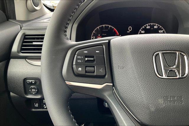 new 2025 Honda Ridgeline car, priced at $38,987