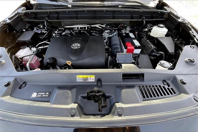 used 2022 Toyota Highlander car, priced at $35,000