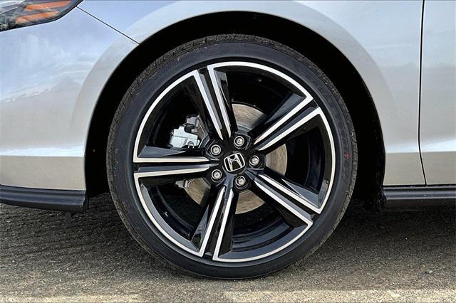 new 2025 Honda Accord Hybrid car, priced at $34,805