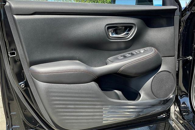 new 2025 Honda HR-V car, priced at $30,395