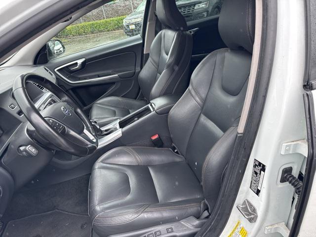 used 2017 Volvo V60 Cross Country car, priced at $13,500