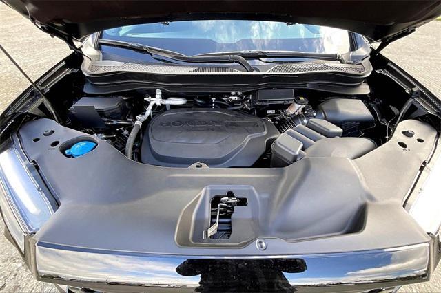 new 2025 Honda Ridgeline car, priced at $48,200