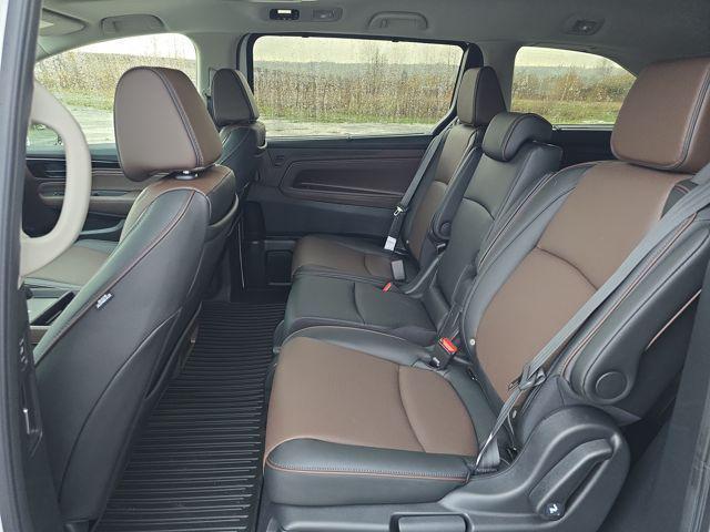 new 2026 Honda Odyssey car, priced at $53,645