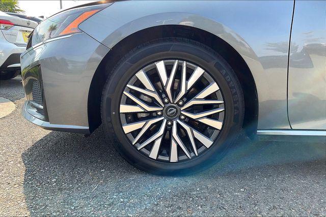 used 2023 Nissan Altima car, priced at $16,000