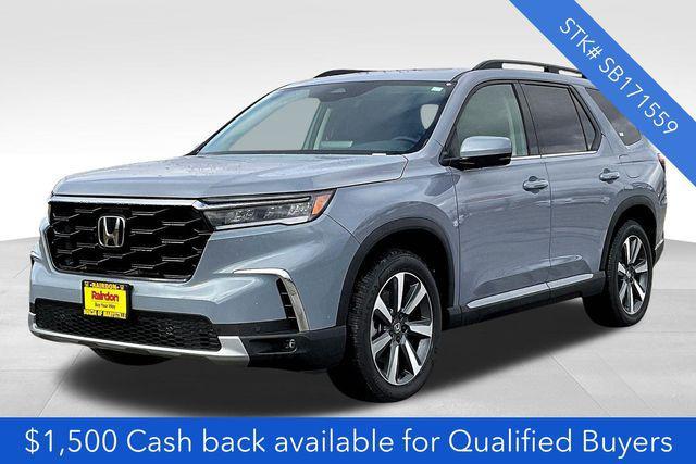 new 2025 Honda Pilot car, priced at $50,050