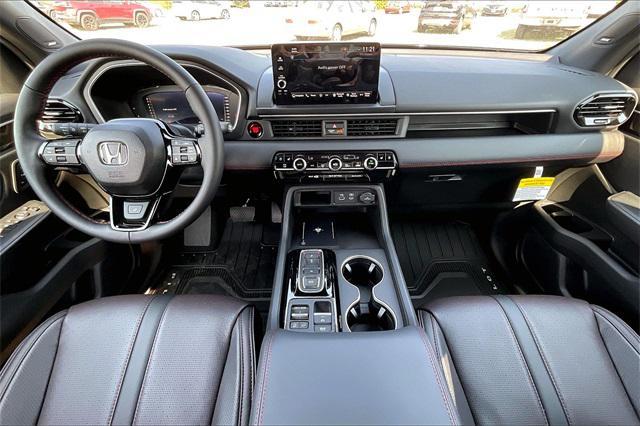 new 2025 Honda Pilot car, priced at $56,000
