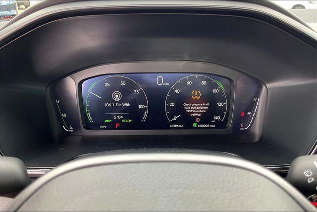 new 2026 Honda CR-V Hybrid car, priced at $40,195