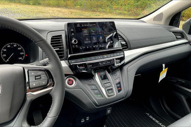 new 2026 Honda Odyssey car, priced at $41,987