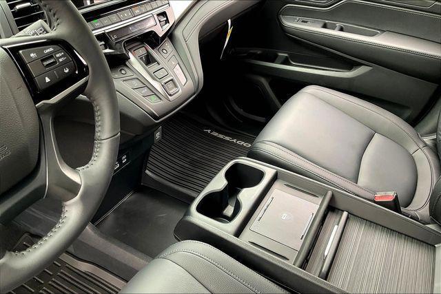new 2026 Honda Odyssey car, priced at $41,987