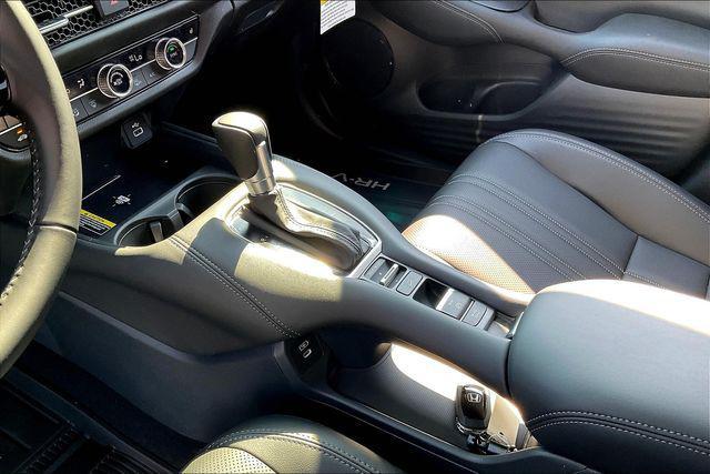 new 2025 Honda HR-V car, priced at $29,197