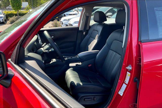 new 2025 Honda HR-V car, priced at $29,197
