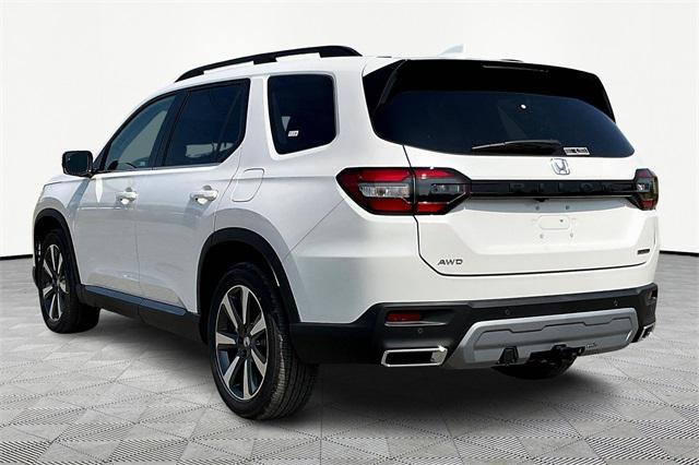 new 2025 Honda Pilot car, priced at $53,225