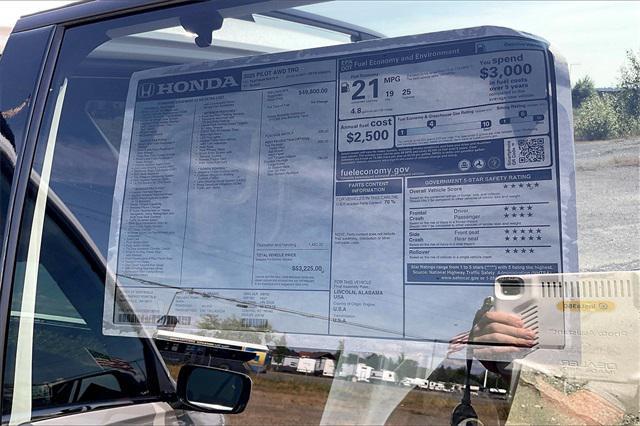 new 2025 Honda Pilot car, priced at $53,225