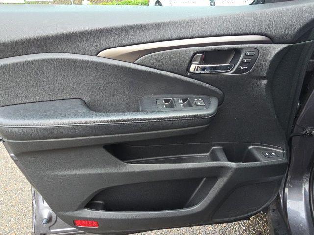 used 2019 Honda Pilot car, priced at $24,000