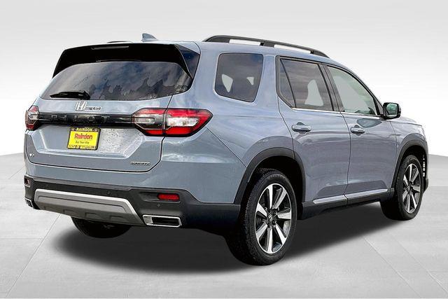 new 2025 Honda Pilot car, priced at $51,505