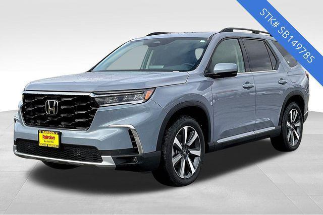 new 2025 Honda Pilot car, priced at $51,505