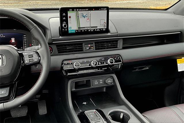 new 2025 Honda Pilot car, priced at $56,030