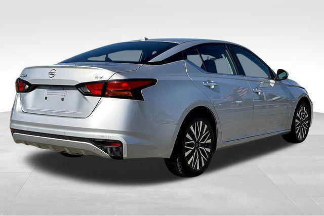 used 2023 Nissan Altima car, priced at $15,500