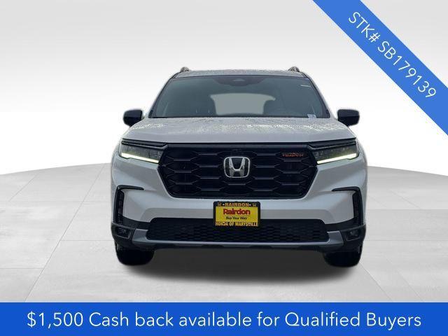 new 2025 Honda Pilot car, priced at $50,330