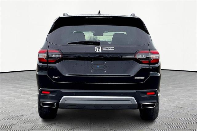 new 2025 Honda Pilot car, priced at $53,250